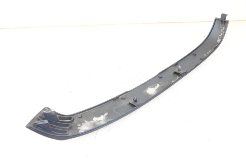 photo de BAJO CARENADO TRASERO IZQUIERDA PIAGGIO VESPA LX 150 (2005 - 2013) - Otra perspectiva