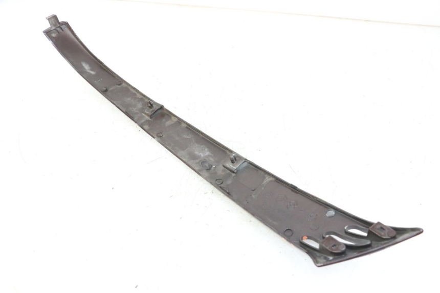 photo de BAJO CARENADO TRASERO IZQUIERDA PIAGGIO VESPA LX IE 125 (2010 - 2012) - Otra perspectiva