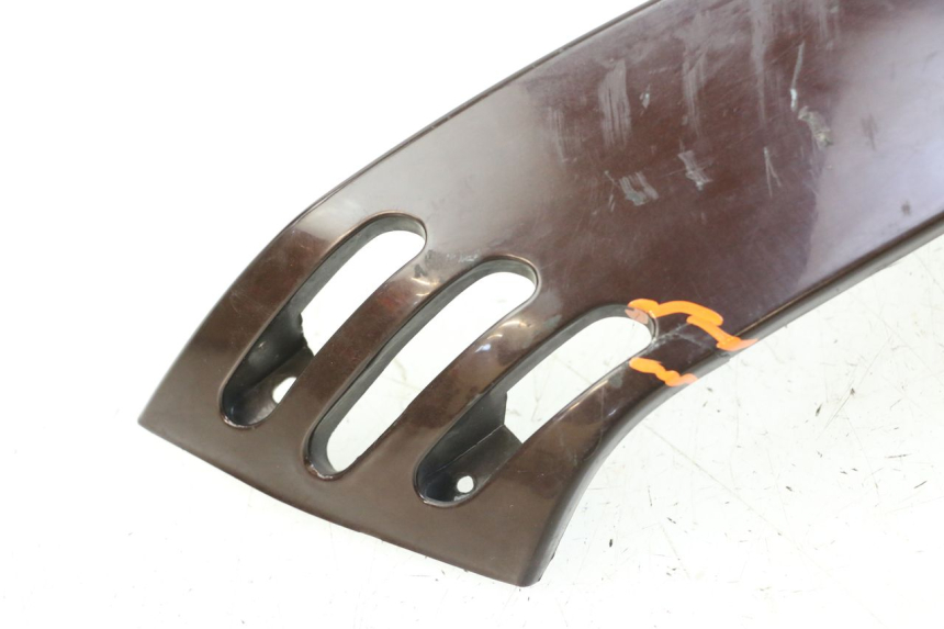 photo de BAJO CARENADO TRASERO IZQUIERDA PIAGGIO VESPA LX IE 125 (2010 - 2012) - Recambio usado revisado