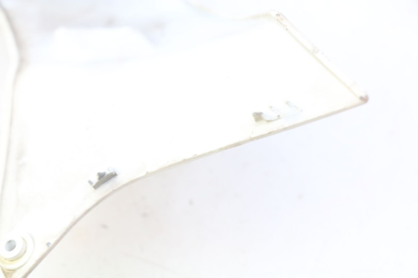 photo de BAJO DE CARRO TRASERO IZQUIERDO PIAGGIO VESPA GTS IGET ABS 125 (2017 - 2023) - Zoom estado de uso