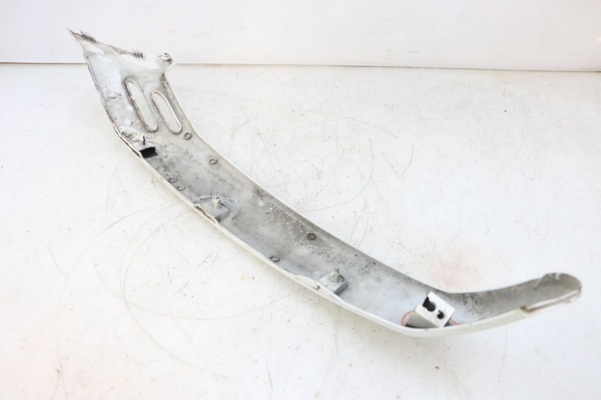 photo de BAJO CARENADO TRASERO IZQUIERDA PIAGGIO VESPA GTS SUPER IE 125 (2009 - 2016) - Otra perspectiva