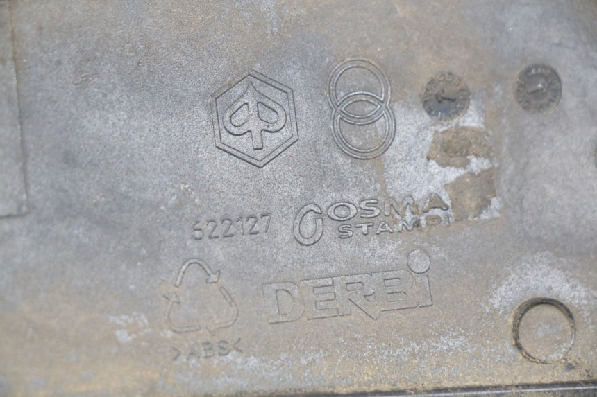 photo de BAJO DE CARRO TRASERO IZQUIERDO PIAGGIO VESPA LXV 125 (2006 - 2009) - Detalle de la pieza