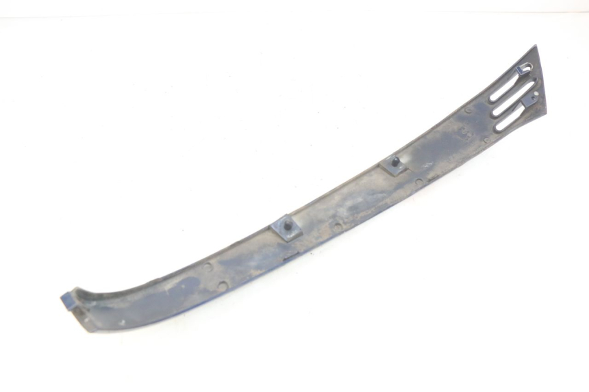 photo de BAJO DE CARRO TRASERO IZQUIERDO PIAGGIO VESPA LXV 125 (2006 - 2009) - Zoom estado de uso