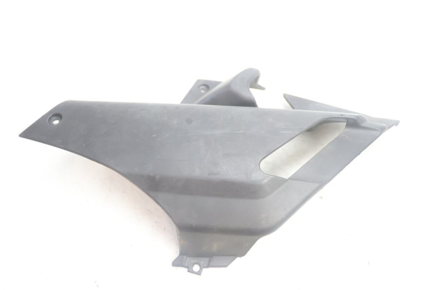 photo de BAJO CARENADO TRASERO IZQUIERDA YAMAHA XMAX X-MAX 125 (2006 - 2009) - Vista principal