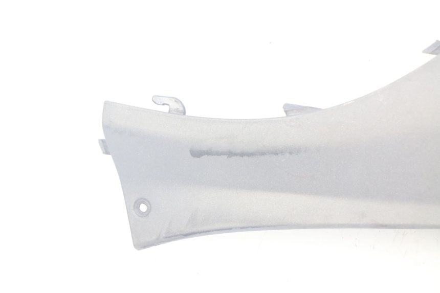 photo de BAJO DE CARRO TRASERO IZQUIERDO PIAGGIO X9 EVOLUTION 500 (2003 - 2005) - Zoom estado de uso