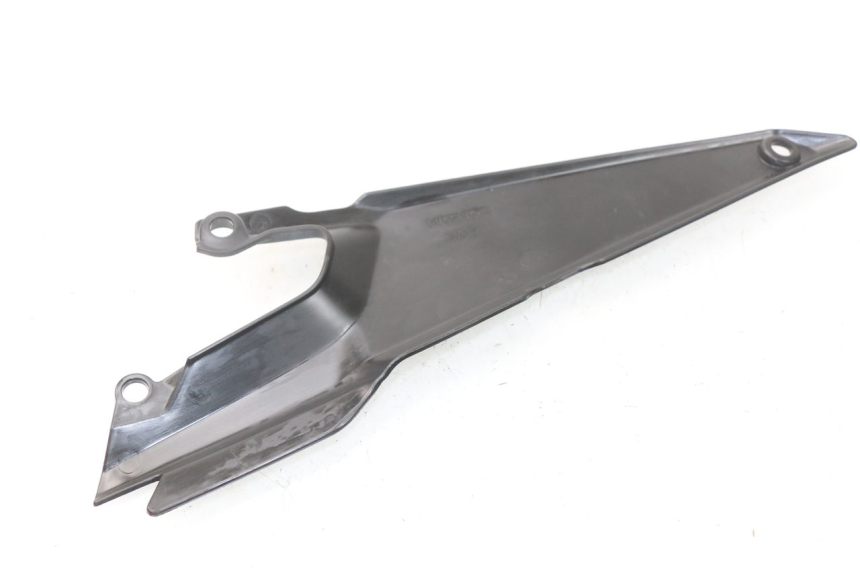 photo de BAJO CARENADO TRASERO IZQUIERDA KAWASAKI Z Z900 900 (2017 - 2019) - Zoom estado de uso