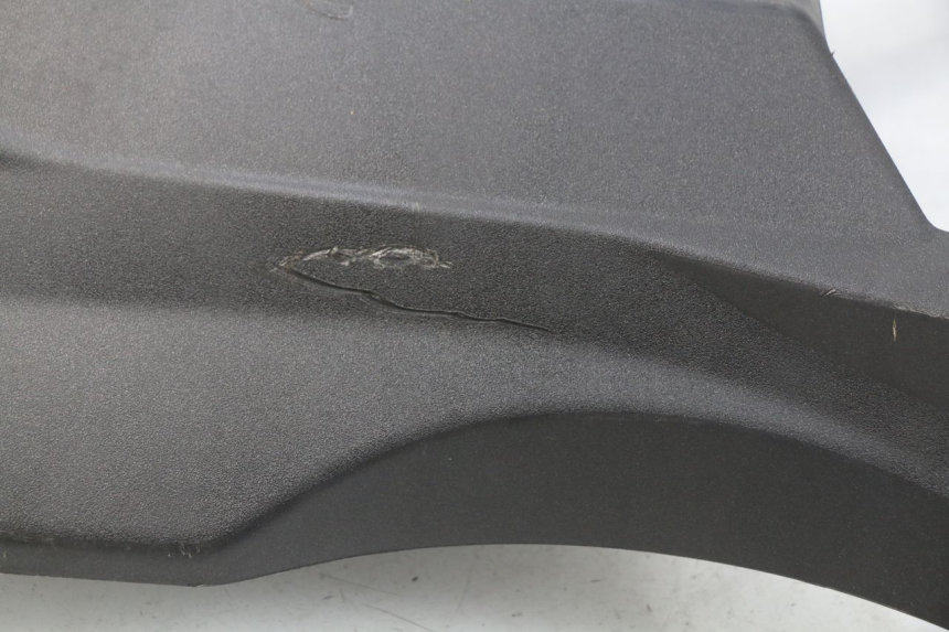 photo de BAJO CARENADO APRILIA ATLANTIC 125 (2003 - 2009) - Detalle de la pieza