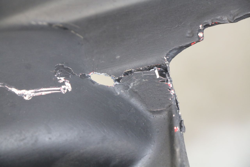 photo de FALDONES. MBK BOOSTER SPIRIT 50 (2004 - 2017) - Estado de la superficie y material