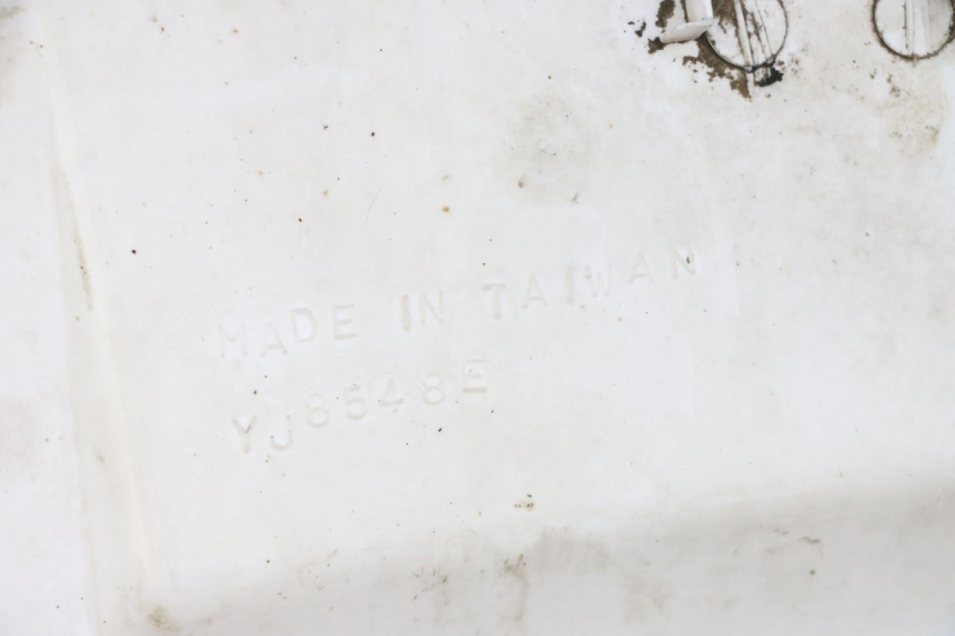 photo de FALDONES MBK BOOSTER SPIRIT NAKED 50 (2004 - 2017) - Zoom estado de uso