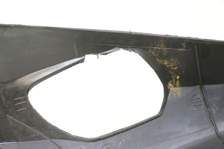 photo de BAJO CARENADO MOTRON BREEZY 4T 50 (2021 - 2025) - Detalle de la pieza