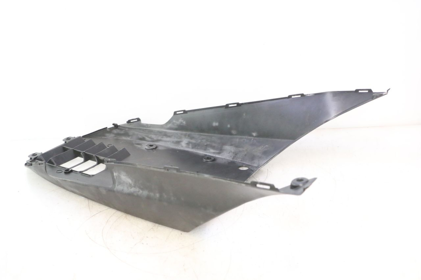 photo de BAJO DE CHASIS SUZUKI BURGMAN 125 (2007 - 2014) - Otra perspectiva