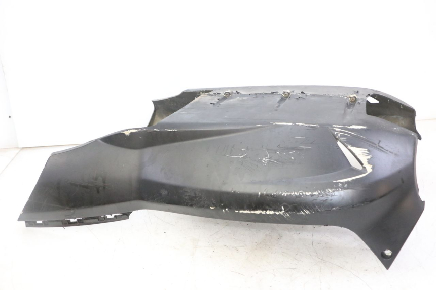 photo de BAJO DEL CHASIS PEUGEOT CITYSTAR 50 (2013 - 2017) - Primer plano de alta resolución