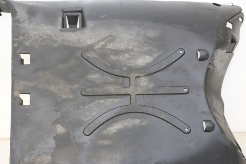 photo de BAJO DEL CHASIS SYM CROX 4T 50 (2016 - 2023) - Características distintivas