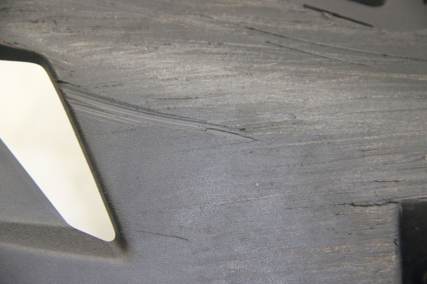 photo de BAJO DEL CHASIS KYMCO DOWNTOWN ABS 125 (2015 - 2017) - Vista general del producto