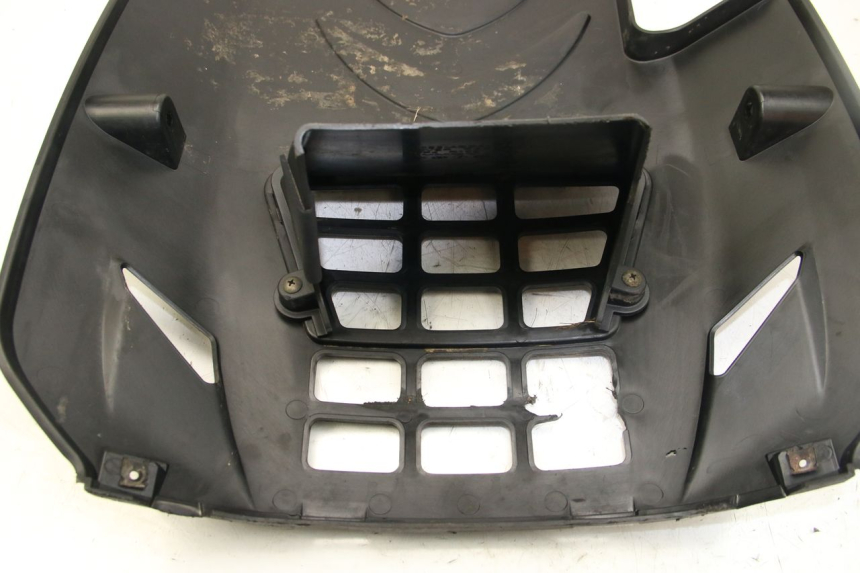 photo de BAJO DEL CHASIS KYMCO DOWNTOWN ABS 125 (2015 - 2017) - Estado de la superficie y material