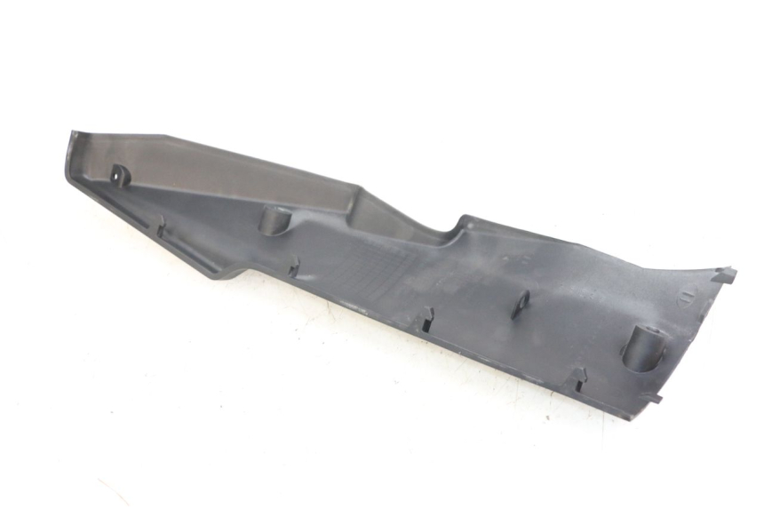 photo de BAJO CARENADO DERECHA DAELIM A-FOUR 2T 50 (2005 - 2012) - Detalle de la pieza