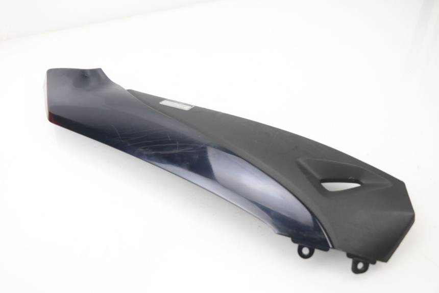 photo de BAJO CARENADO DERECHA KYMCO AGILITY CITY 16P 125 (2015 - 2021) - Zoom estado de uso