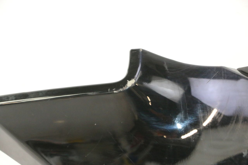photo de BAJO CARENADO DERECHA KYMCO AGILITY CITY 16P 125 (2015 - 2024) - Primer plano técnico