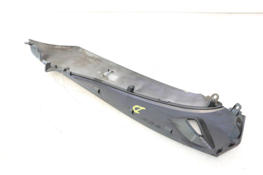 photo de BAJO CARENADO DERECHA KYMCO AGILITY CITY 16P 125 (2015 - 2024) - Vista general del producto