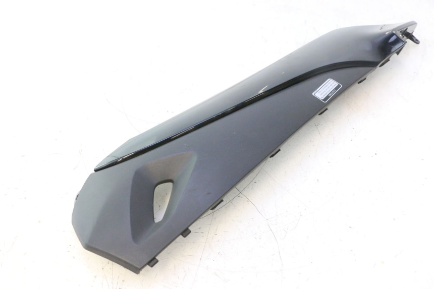 photo de BAJO CARENADO DERECHA KYMCO AGILITY CITY 16P 125 (2015 - 2024) - Marcados y referencias originales