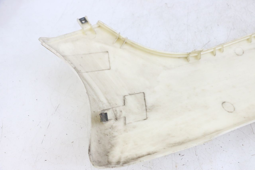 photo de FALDóN DERECHO JONWAY AZTRAL 125 (2008 - 2017) - Primer plano técnico