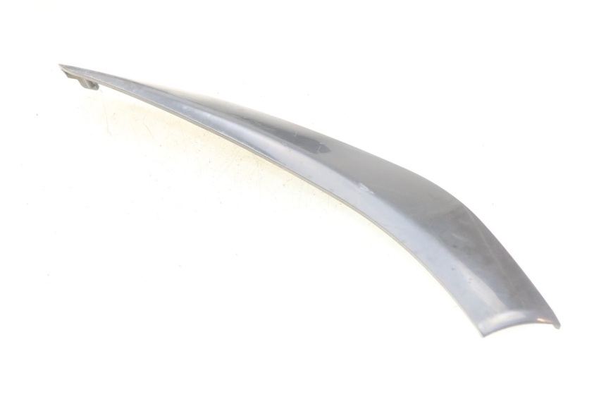 photo de FALDóN LATERAL DERECHO PIAGGIO BEVERLY 125 (2010 - 2015) - Zoom estado de uso