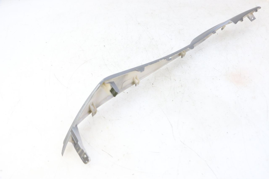 photo de BAJO CARENADO DERECHA MOTRON BREEZY 4T 50 (2021 - 2025) - Zoom estado de uso