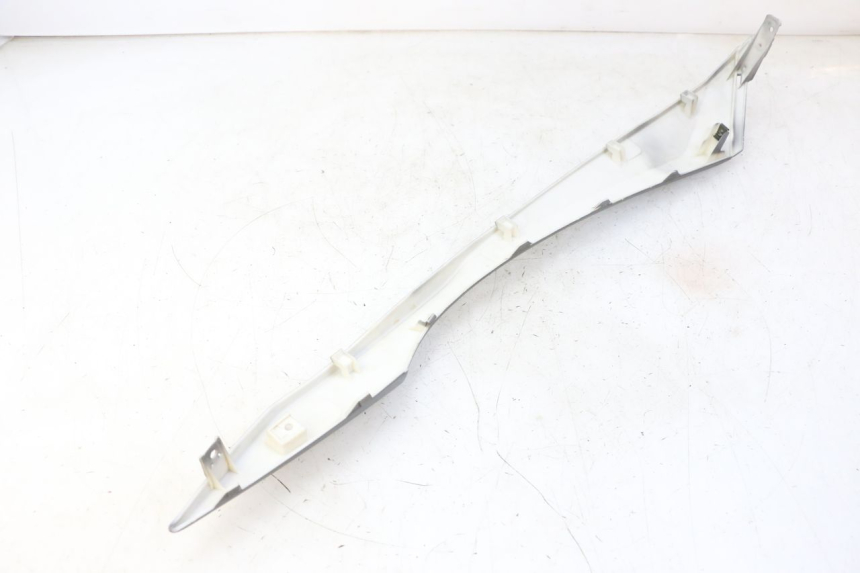 photo de BAJO CARENADO DERECHA MOTRON BREEZY 4T 50 (2021 - 2025) - Vista general del producto