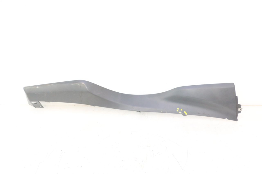 photo de BAJO CARENADO DERECHA SUZUKI BURGMAN 125 (2007 - 2014) - Vista principal