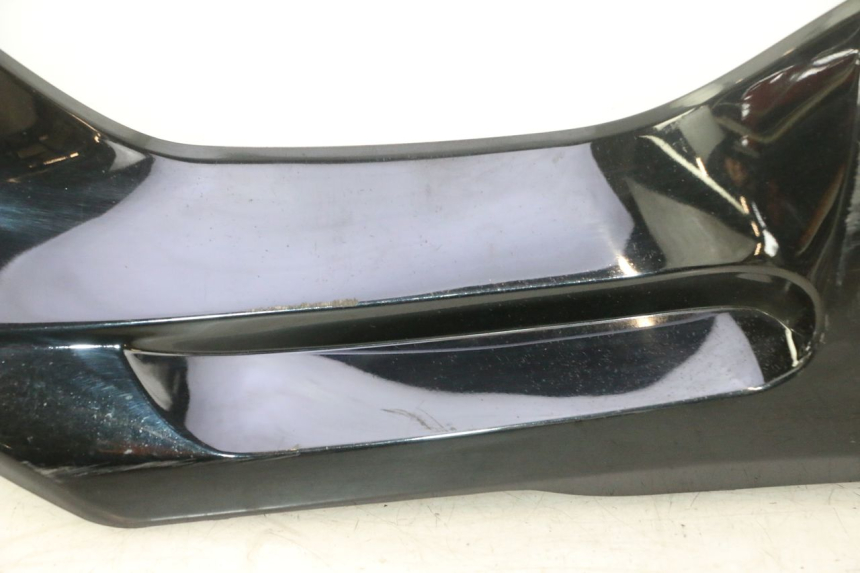 photo de BAJO CARENADO DERECHA SUZUKI BURGMAN EXECUTIVE ABS 650 (2006 - 2012) - Otra perspectiva