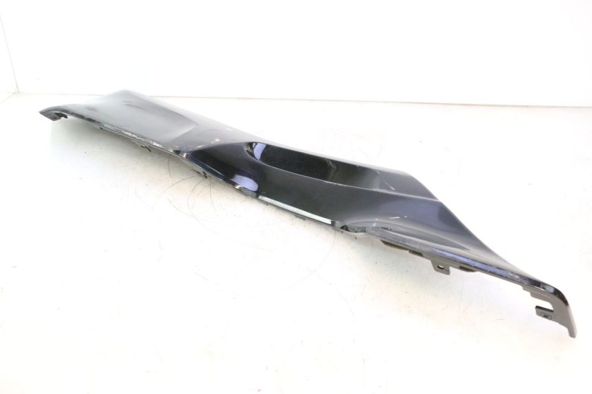 photo de BAJO CARENADO DERECHA SUZUKI BURGMAN EXECUTIVE ABS 650 (2006 - 2012) - Recambio usado revisado