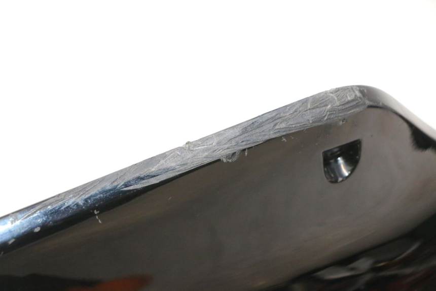 photo de BAJO CARENADO DERECHA SUZUKI BURGMAN EXECUTIVE ABS 650 (2006 - 2012) - Marcados y referencias originales