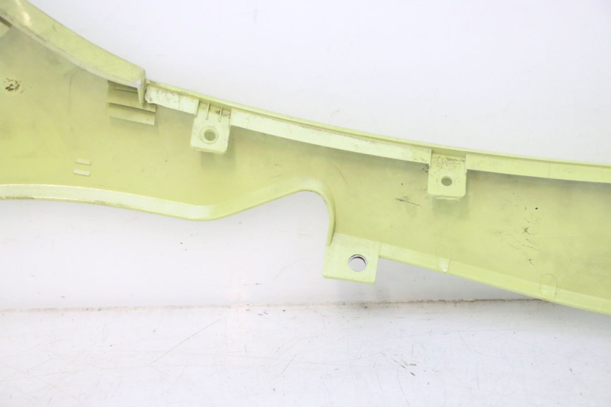 photo de FALDóN LATERAL DERECHO BMW C1 125 (2000 - 2003) - Estado de la superficie y material