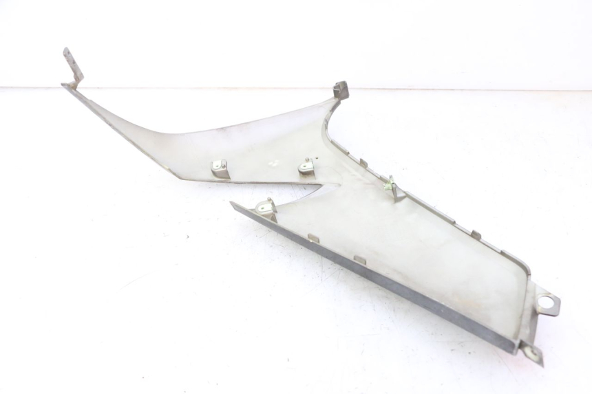 photo de FALDóN LATERAL DERECHO PEUGEOT CITYSTAR 50 (2013 - 2017) - Otra perspectiva