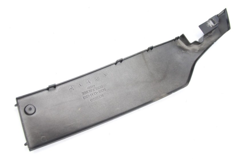 photo de BAJO CARENADO DERECHA KYMCO DINK 4T 50 (2007 - 2018) - Primer plano técnico