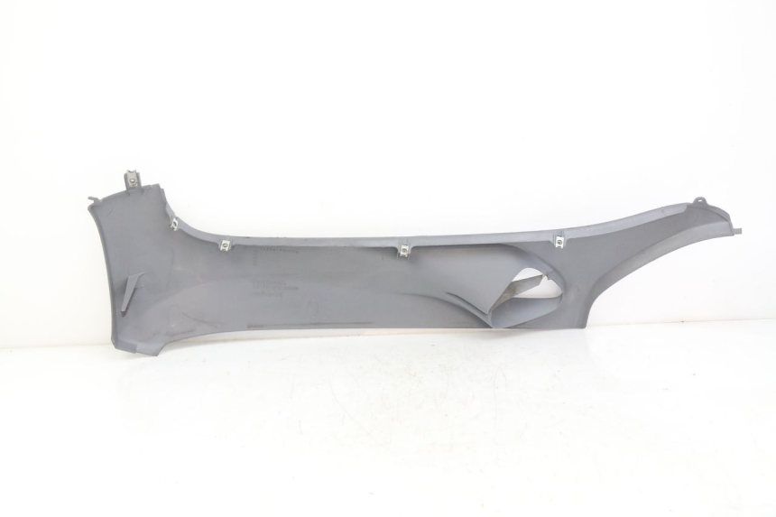 photo de FALDON DERECHO HONDA FES PANTHEON 2T 125 (1998 - 2002) - Primer plano técnico