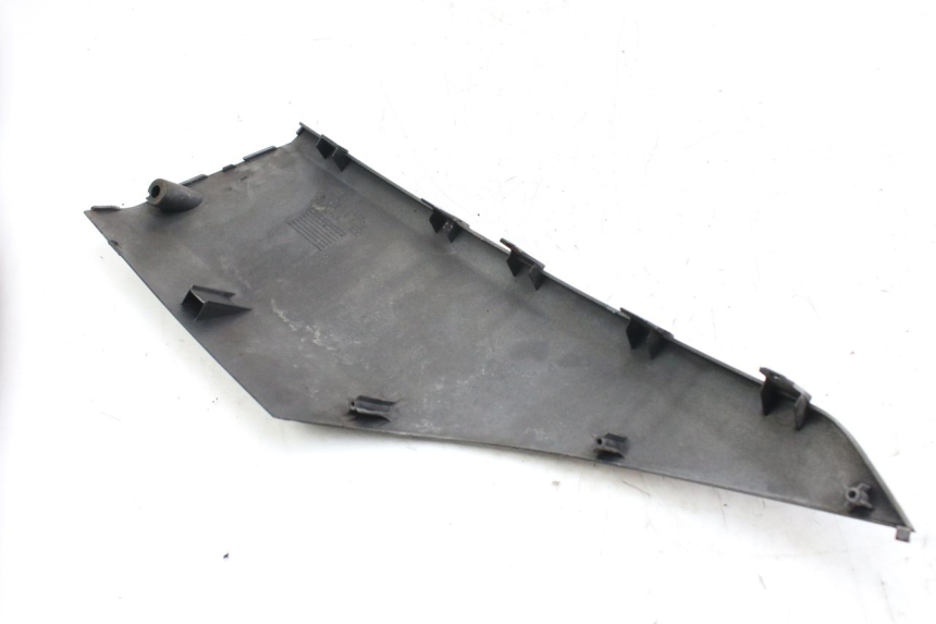 photo de FALDóN LATERAL DERECHO HONDA FES S-WING SWING ABS 125 (2007 - 2015) - Detalle de la pieza