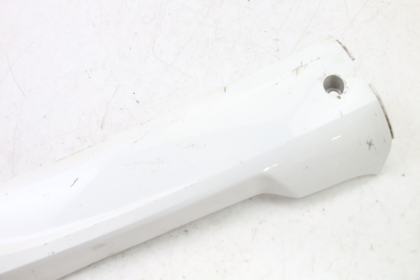 photo de FALDóN LATERAL DERECHO SYM FIDDLE 3 III 125 (2014 - 2020) - Zoom estado de uso