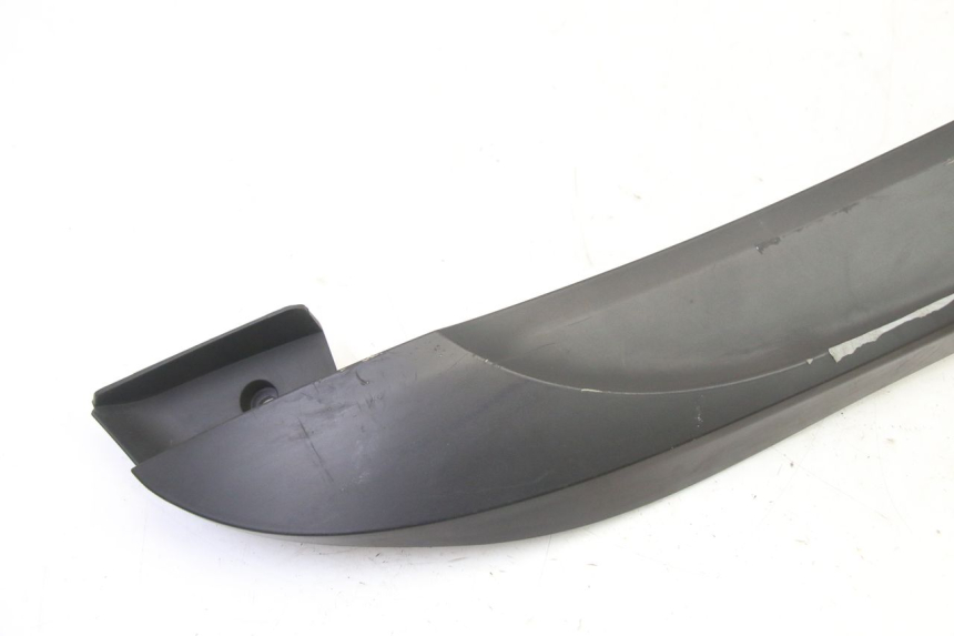 photo de BAJO CARENADO DERECHA SYM FIDDLE 3 III 50 (2014 - 2020) - Detalle de la pieza