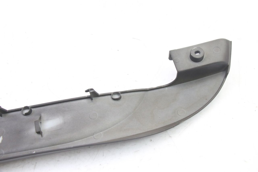 photo de BAJO CARENADO DERECHA SYM FIDDLE 3 III 50 (2014 - 2020) - Recambio usado revisado