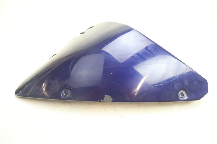 photo de BAJO CARENADO DERECHA YAMAHA FJR 1300 (2001 - 2005) - Primer plano técnico
