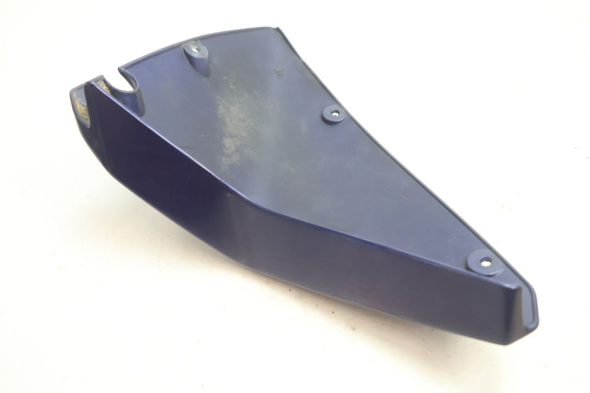photo de BAJO CARENADO DERECHA YAMAHA FJR 1300 (2001 - 2005) - Estado de la superficie y material
