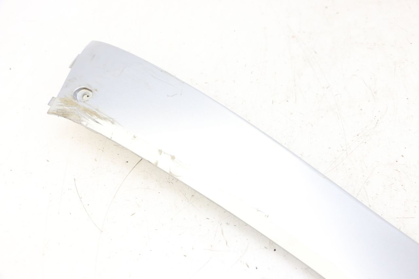 photo de BAJO CARENADO DERECHA MBK FLAME X 125 (2007 - 2016) - Características distintivas