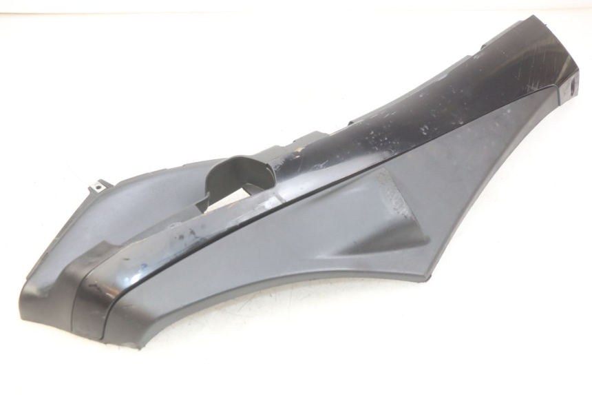 photo de FALDóN LATERAL DERECHO PIAGGIO FLY 4T 50 (2013 - 2017) - Recambio usado revisado