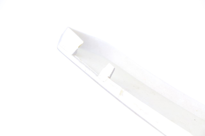 photo de BAJO CARENADO DERECHA SACHS FY125T FY T 125 (2007 - 2011) - Detalle de la pieza