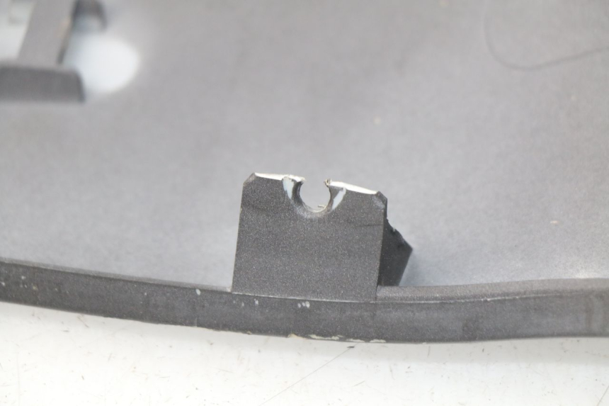 photo de BAJO CARENADO DERECHA SYM GTS EFI ABS 125 (2012 - 2016) - Detalle de la pieza