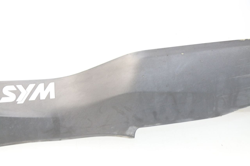 photo de BAJO CARENADO DERECHA SYM GTS EFI ABS 125 (2012 - 2016) - Características distintivas