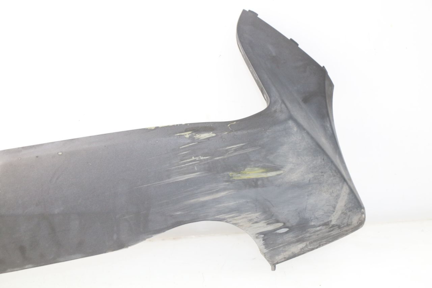 photo de BAJO CARENADO DERECHA SYM GTS EFI ABS 125 (2012 - 2016) - Zoom sobre los componentes