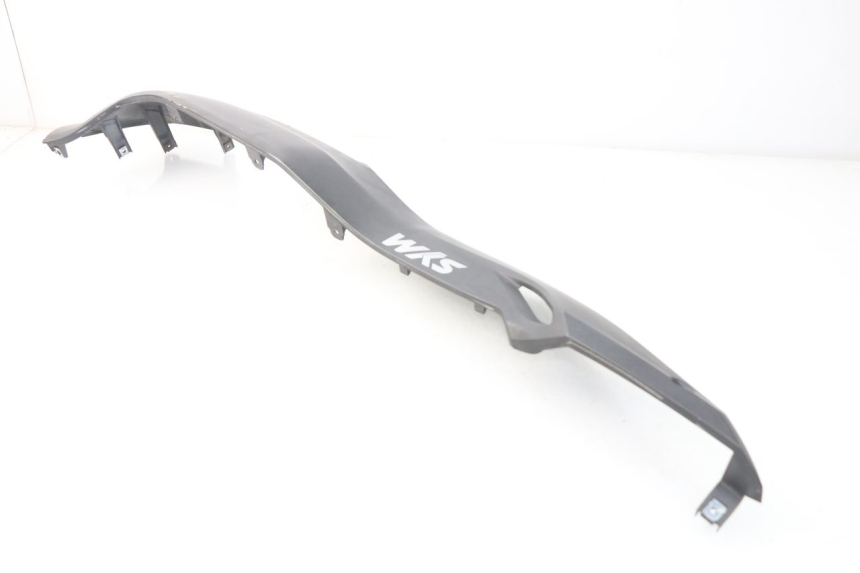 photo de BAJO CARENADO DERECHA SYM GTS EFI ABS 125 (2012 - 2016) - Detalles de los puntos de fijación