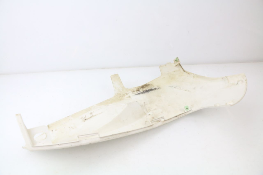 photo de BAJO CARENADO DERECHA PEUGEOT JET FORCE CARBU 50 (2003 - 2016) - Zoom estado de uso